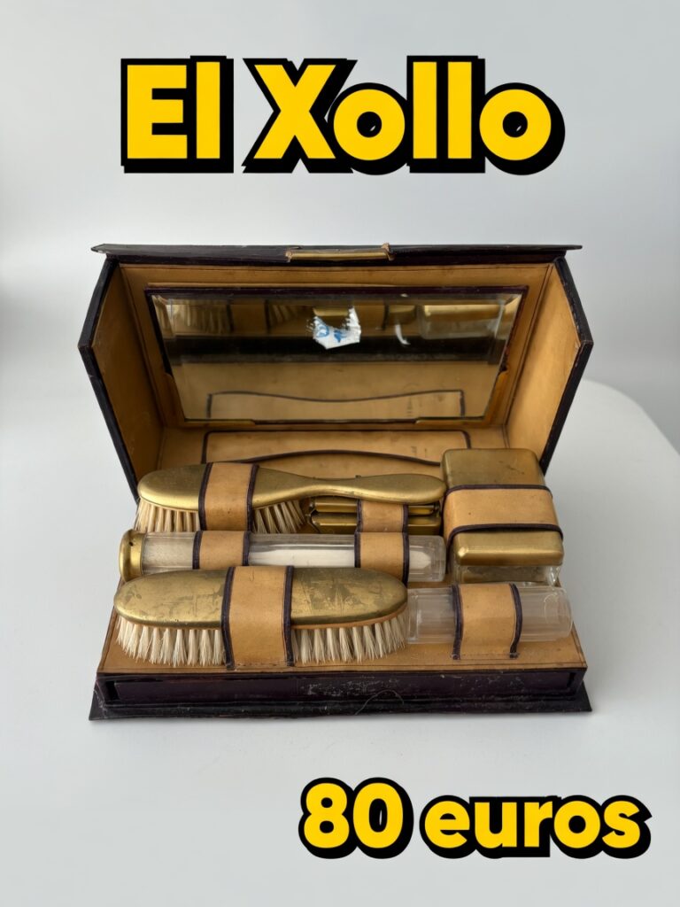 Neceser de viaje antiguo
